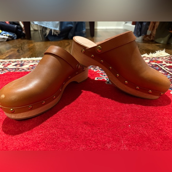 JCrew Convertible Clogs - Picture 2 of 7